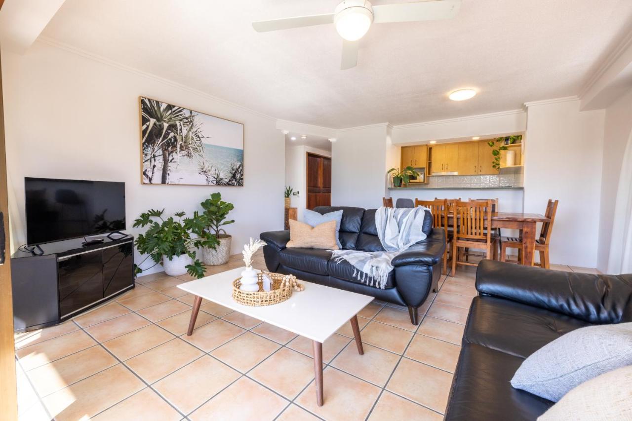 Coastal Sol -Right On Clarkes Beach! Byron Bay Eksteriør bilde